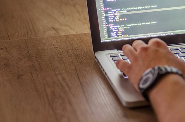 Améliorez votre performance avec un logiciel qhse modulaire